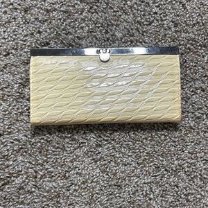 Chic Cream Textured Wallet